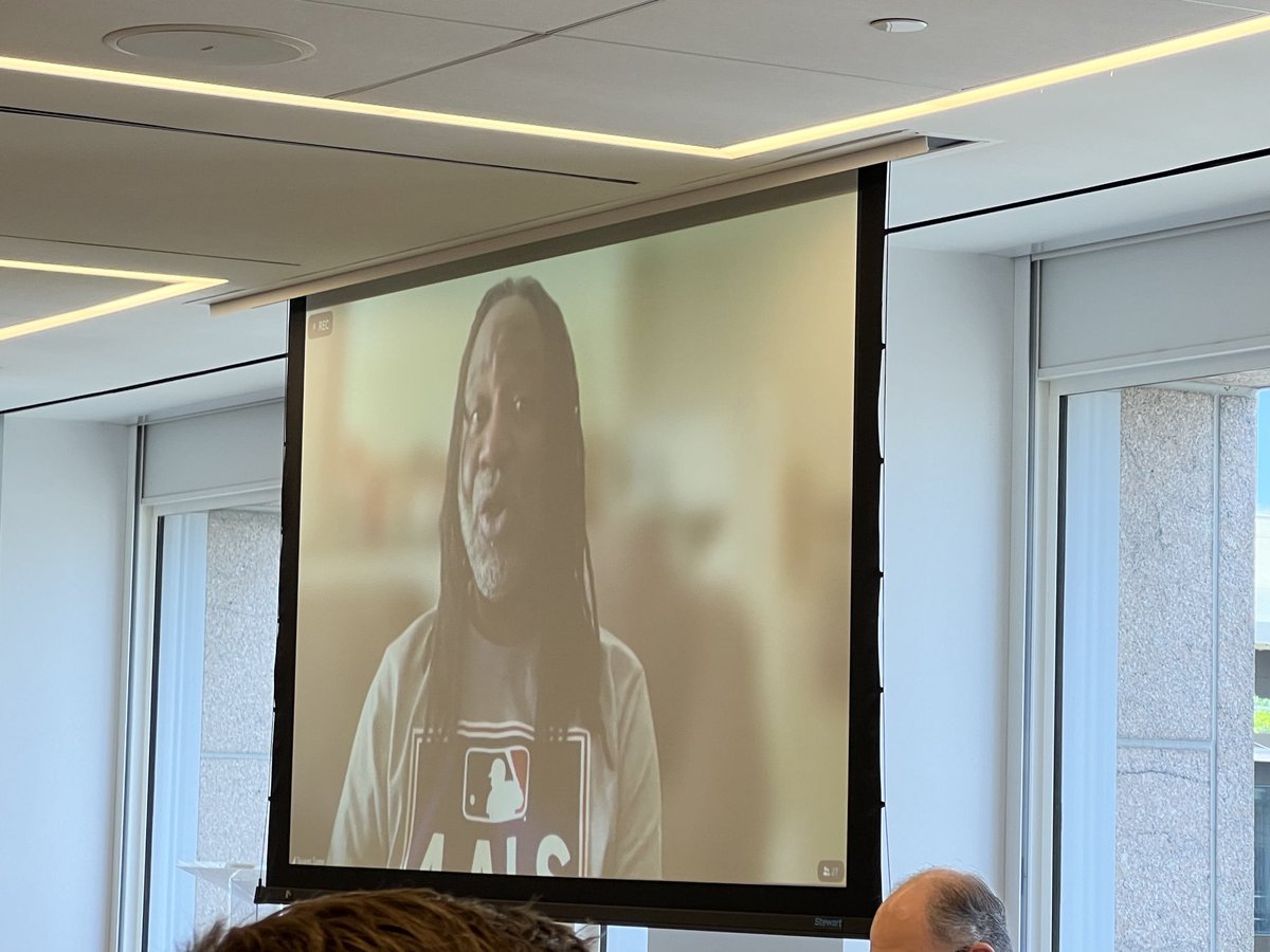 ⁦@TavaresSpeer⁩, good to see you on the big screen at the ⁦<a href="/iamalsorg/">I AM ALS</a>⁩  community summit. Thank you for your voice and advocacy. #ALSinDC