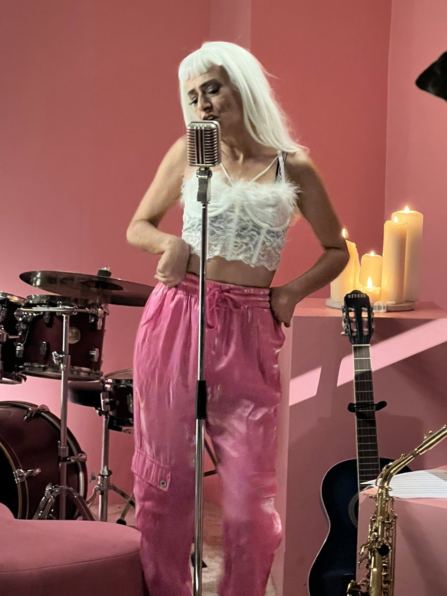 Yıldız Tilbe yeni klibiyle geliyor… 🎥 <a href="/YildizzTilbee/">Yıldız Tilbe</a> <a href="/AlisanGunay/">AlişanGünayYıldırım</a> <a href="/ozguraras/">ÖZGÜR ARAS</a>