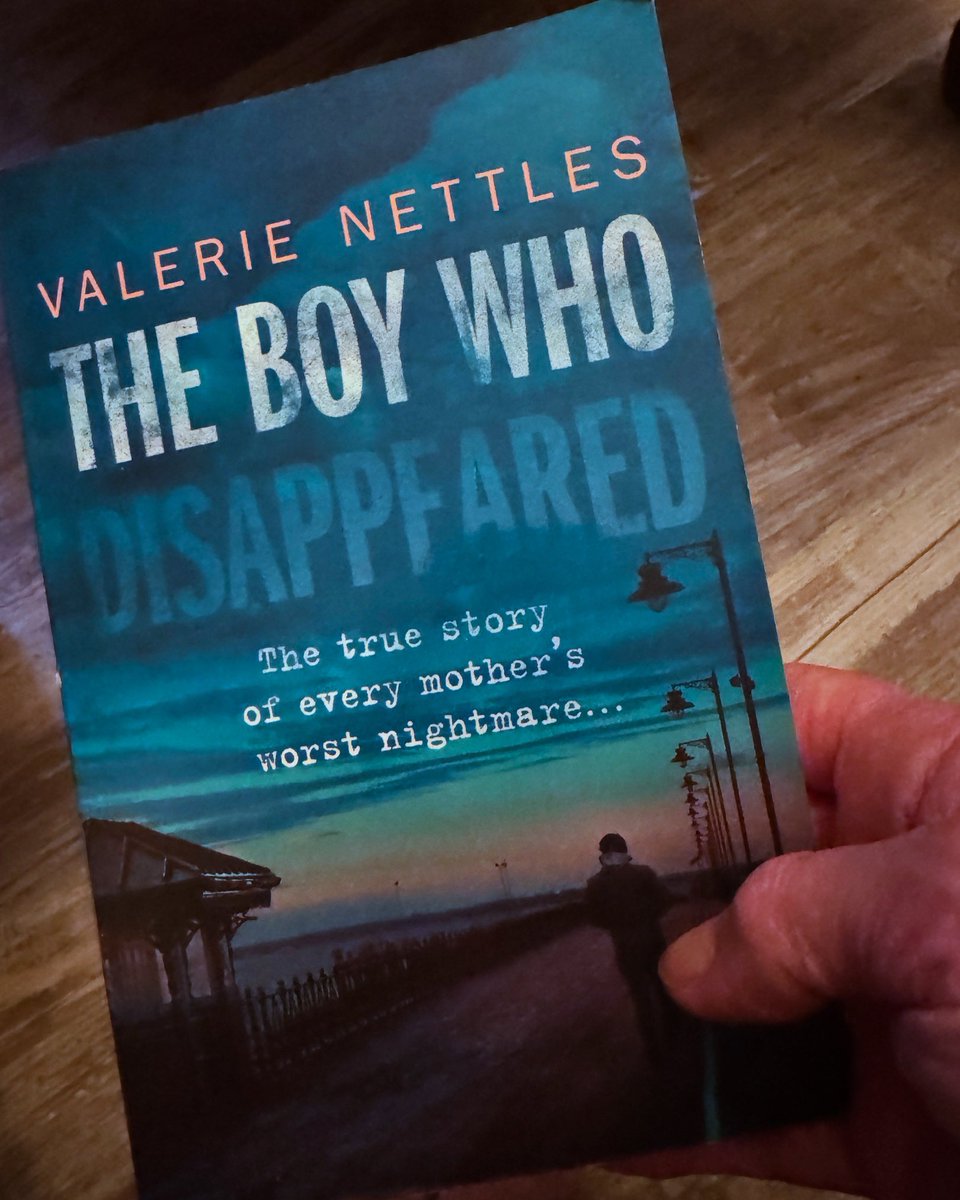 Every parent’s worst nightmare, a child is missing.  Is everything being done that can be done?When is it time to speak up? Dare we challenge police without risk? Communication is key #vanished # missing
#ShamelessSelfpromoThursday
#authorscommunity