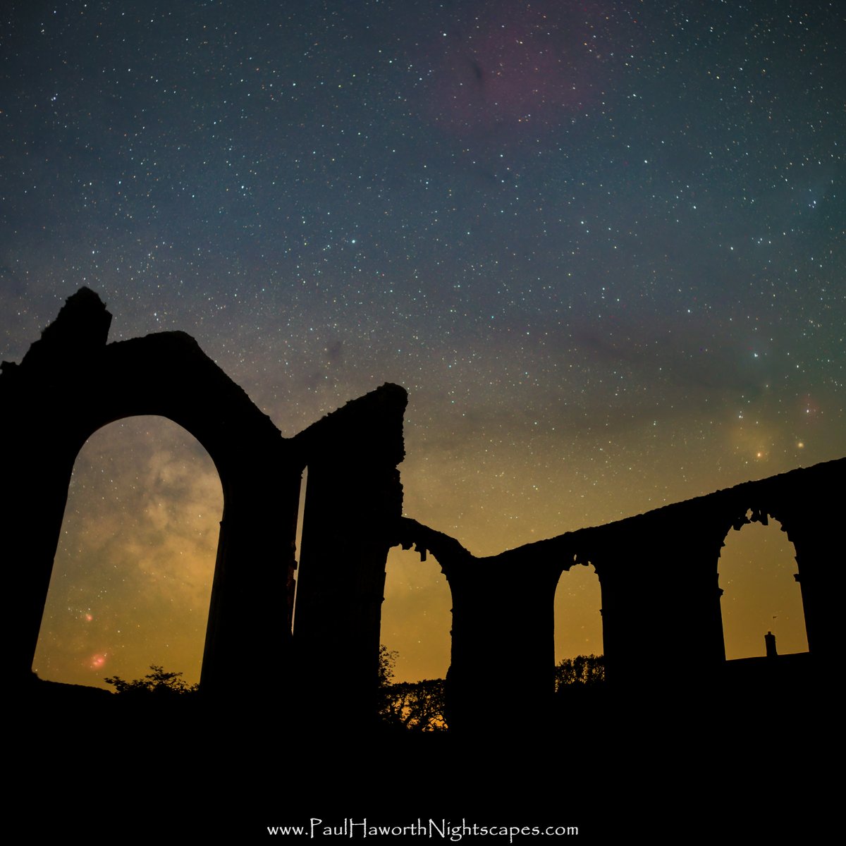 ✨Rho Arches✨

The Milky Way core and the colourful Rho Ophiuchi complex rise through the arches of the derelict church at Covehithe, Suffolk, UK, last month.  ✨📷

@StormHour #astrophotography #milkyway #nightscape
