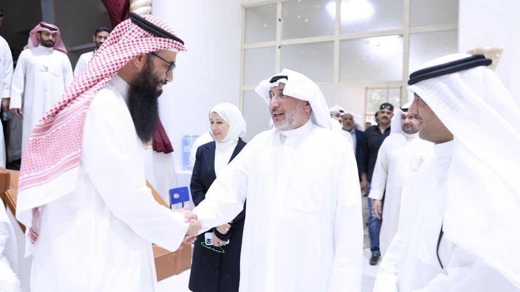 وزير التربية يتفقد كنترول الثانوية العامة للاطلاع على سير العمل

- اطلع على آلية وسير العمل داخل لجان التصحيح وغرف تقدير الدرجات

- أشاد بجهود المكلفين داخل الكنترول وحثهم على الاستمرار في العطاء لتحقيق الأهداف المنشودة