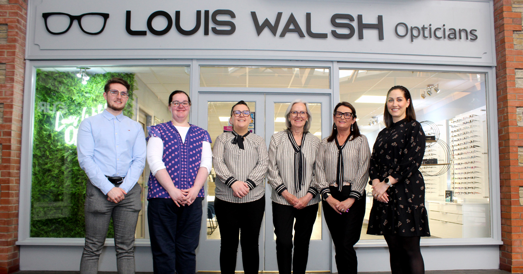 New Location, Same Great Care: Louis Walsh Opticians welcomes new patients at The Courtyard - donegaldaily.com/2024/05/30/new…