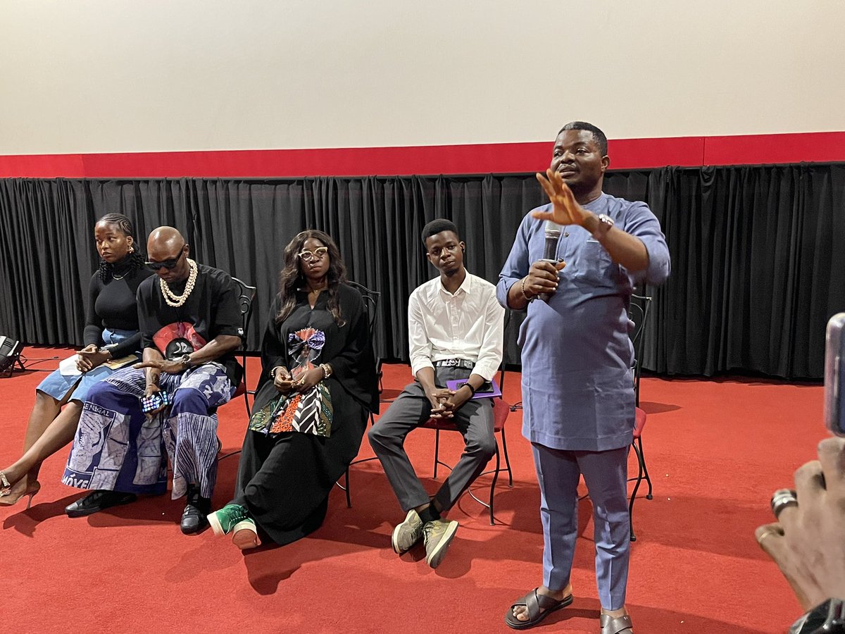 GabsynGreat's tweet photo. Caught the 'Funmilayo Ransome-Kuti' film at #ThursdayTalks. A potent ode to civic engagement, solidarity, and grassroots mobilization for democracy. Participation is key for change. Clearly, there's much more to be done. #GabsynWrites https://t.co/DGEEUQ3nRC