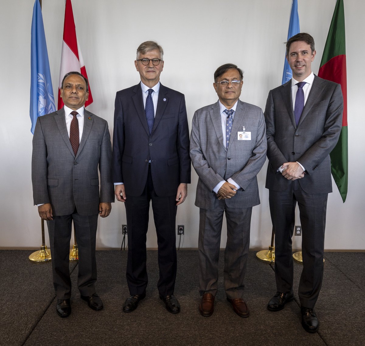 Honored to co-host together with #Bangladesh a reception on the occasion of the International Day of UN Peacekeepers. Austria has a long tradition in peacekeeping, with over 100,000 Austrians contributing to global peace and security since 1960.