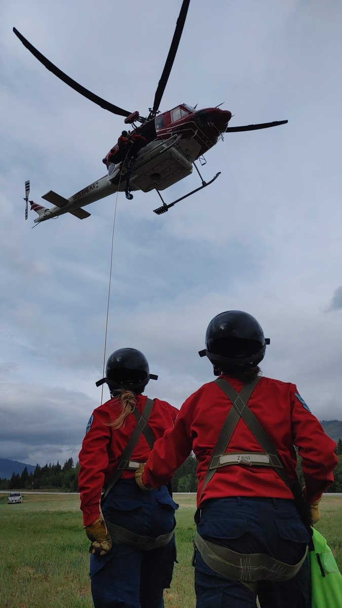 BCGovFireInfo's tweet photo. Our Rapattack recruits for 2024 completed training last week. Through May they worked together, learning skills related to air operations, safety, field work and, of course, how to rappel. Welcome to our 11 new Rapattack members who will respond to remote incidents across B.C. https://t.co/nmcJqRHDbL