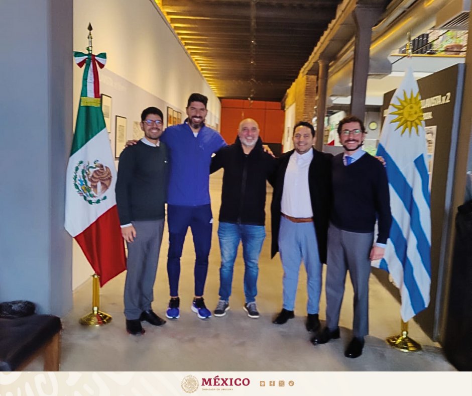 EmbaMex Uruguay (@embamexuru) on Twitter photo 