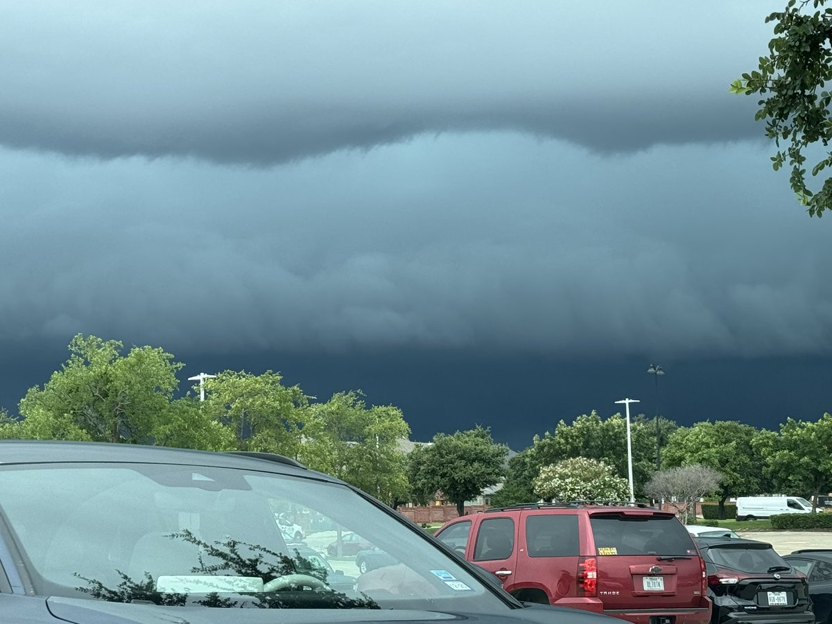 sprichard24's tweet photo. @wfaaweather Keller @ 1:30pm https://t.co/SLjqzPyGfO