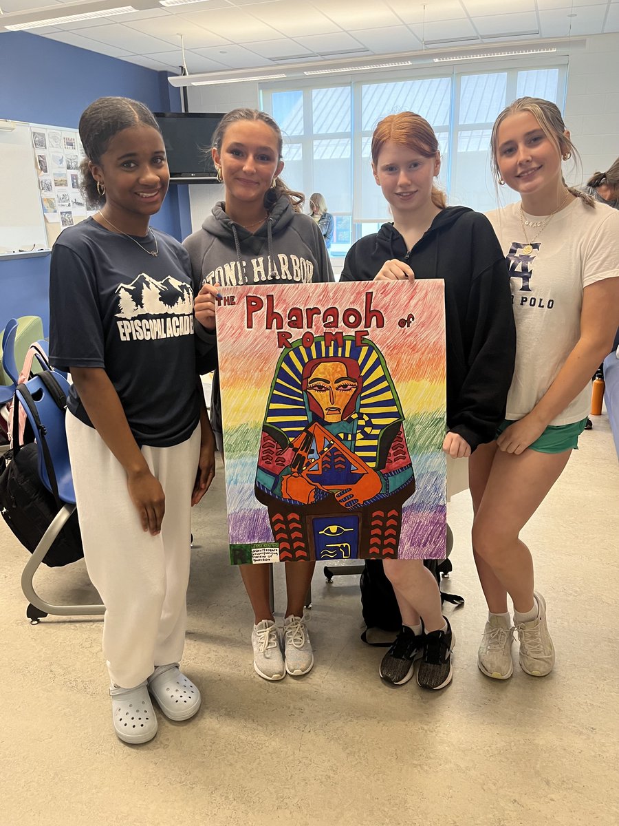 EAMayTerm's tweet photo. While spending #EAMayTerm learning from eight historical movies, Hollywood and History teams earned "money" through assignments to start up their own production studios! 'The Pharaoh of Rome' team earned the best film trailer prize and 'The Rise of the Han' team won overall. 🎥 https://t.co/ELrFkd7d3J