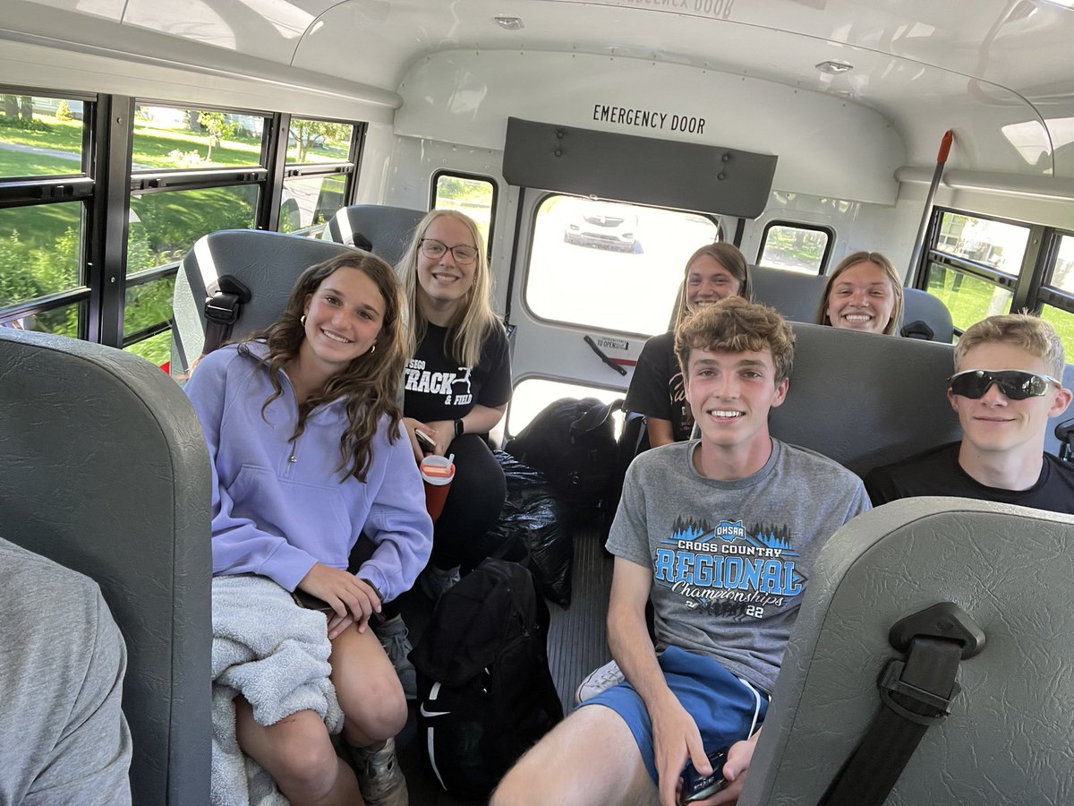 OtsegoKnightsTF's tweet image. And we are off to State! Ready to make some memories and compete for some hardware!!!