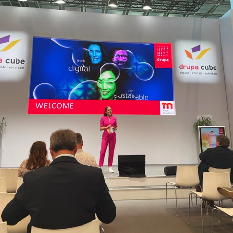 PolarisDirect's tweet image. Snapshots from our amazing experience at this year's @drupa exhibition in Düsseldorf, Germany. 📸 Here's to pushing the boundaries of what's possible in print and direct marketing!
#FutureOfPrint #wearedrupa