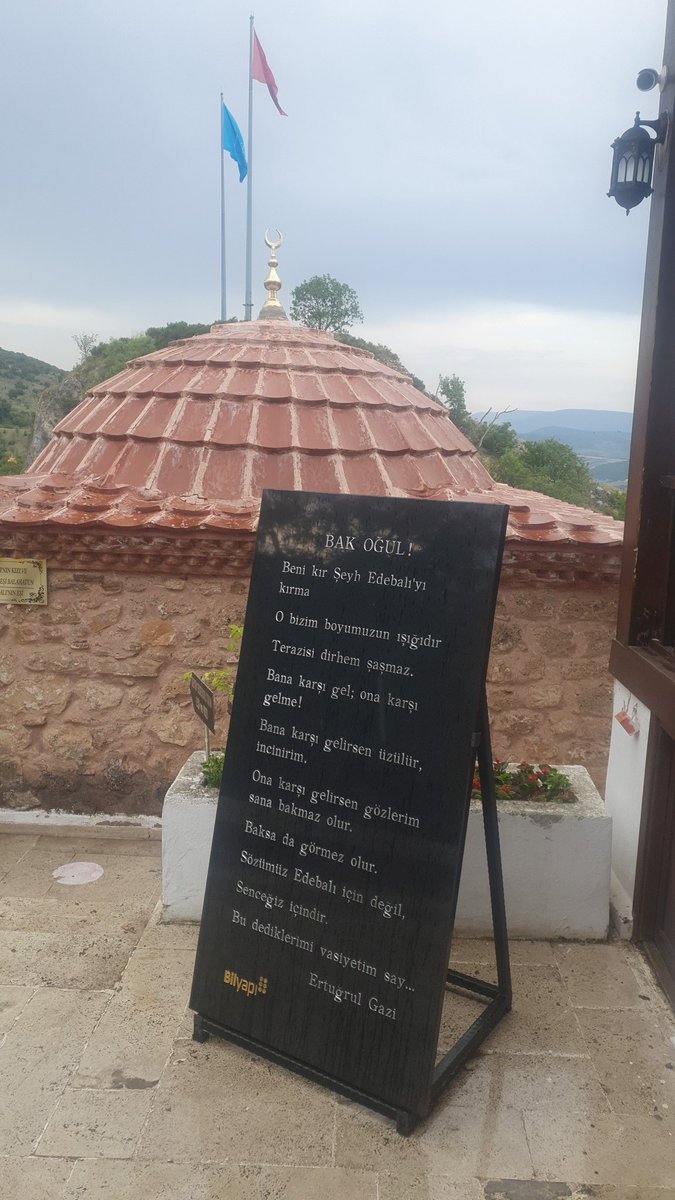 Ananı ve atanı say! 
Bil ki bereket,
büyüklerle beraberdir.

Selam ve dua ile #HayırlıCumalar