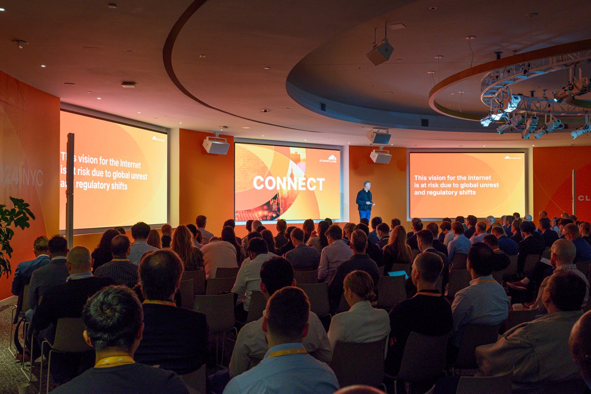 Cloudflare's tweet image. Great conversations are happening at #CloudflareConnect! Attendees are diving deep into cybersecurity and sharing valuable intel data. #ConnectivityCloud