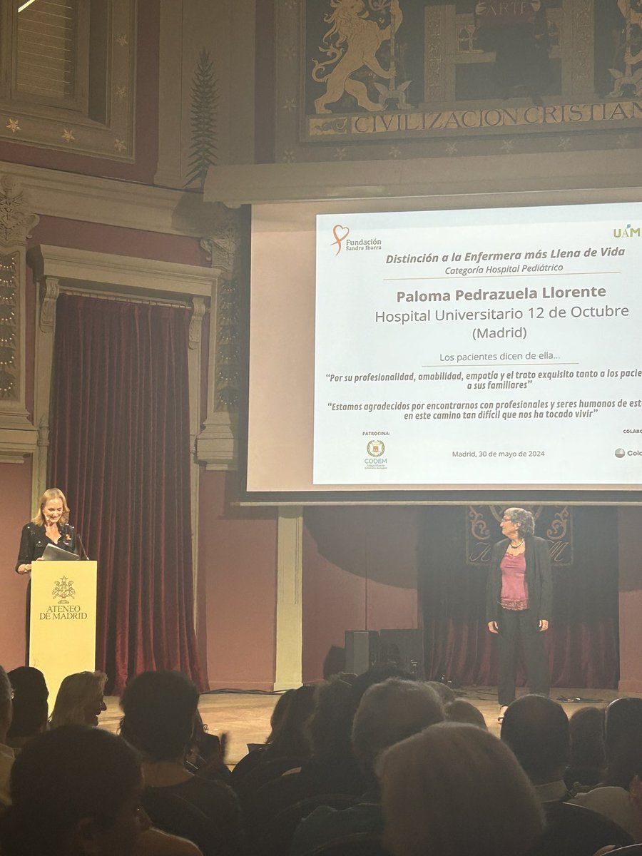 HectorNafria's tweet photo. Qué orgullo ver a enfermeras como Paloma Pedrezuela, una vida dedicada a los niños con enfermedades oncologicas.
El cuidado es un privilegio y demanda más reconocimiento para los equipos . https://t.co/Q0FChba7y0