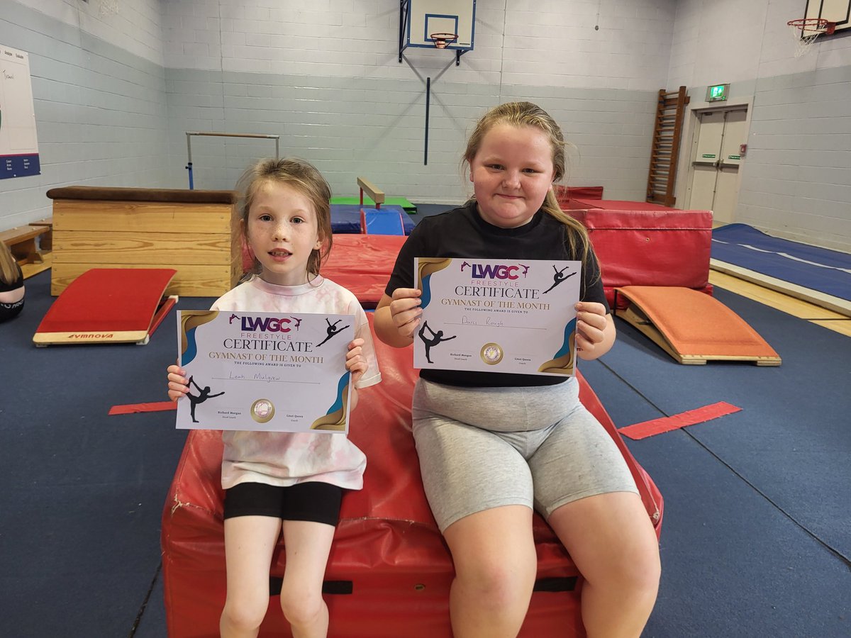 LWGC_Freestyle's tweet image. Well done to our gymnasts of the month for Thursday classes. Throughly deserved! Some great work in classes tonight by all 🙌