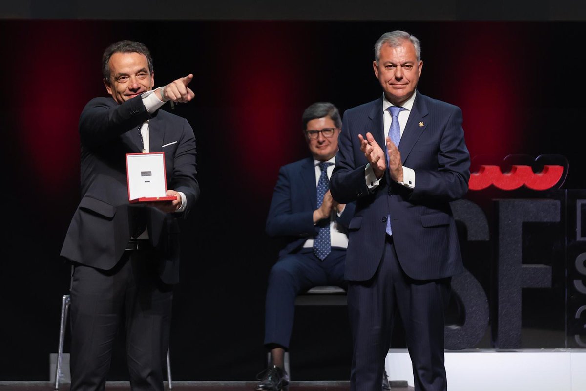COLEGIO SAGRADO CORAZÓN | 🏅 Medalla de Sevilla 2024

Por sus 125 años de labor educativa, con el carisma de su comunidad religiosa y su gran trabajo por la inclusión, la diversidad, la sostenibilidad medioambiental y lucha contra las desigualdades económicas.

#DíaSanFernando24