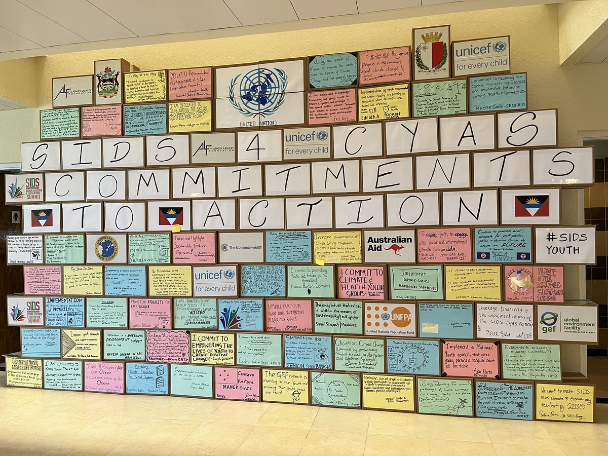 Young people from #smallislands around the world made their commitments to the #GlobalGoals known at #SIDS4 in 🇦🇬. 

A whole wall is dedicated to the changes they want to see in the world regarding peace ☮️ , the ocean 🌊, #climateaction 💚 and more!