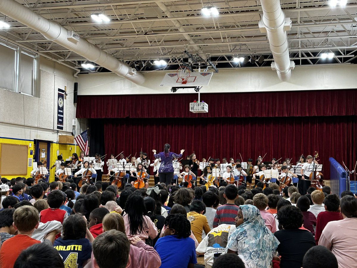 LexPerformArts's tweet image. Congratulations to the 4th and 5th grade strings and band students and their teachers at Bridge Elementary on a wonderful Spring Concert! Also loved the special guest flute player! @lexingtonsuper @BridgeSchoolMA @folmads @NotesByMrsC