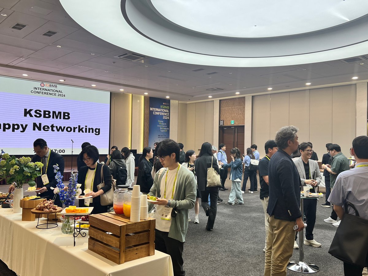 KSBMB_KSBMB's tweet photo. 2024KSBMB Happy Networking

🎉 https://t.co/Oyfyb9TffW
