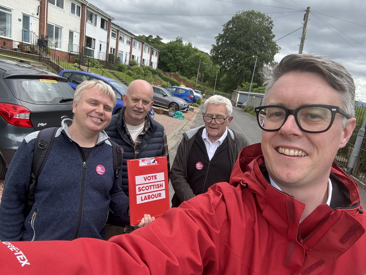 Thanks to everyone who has been out knocking doors today. 🙏 I’ve been in Greenock this morning, Port Glasgow this afternoon and just back from an evening in Houston. Clear desire from people across Inverclyde and Renfrewshire West for change on July 4th. #VoteScotLab24