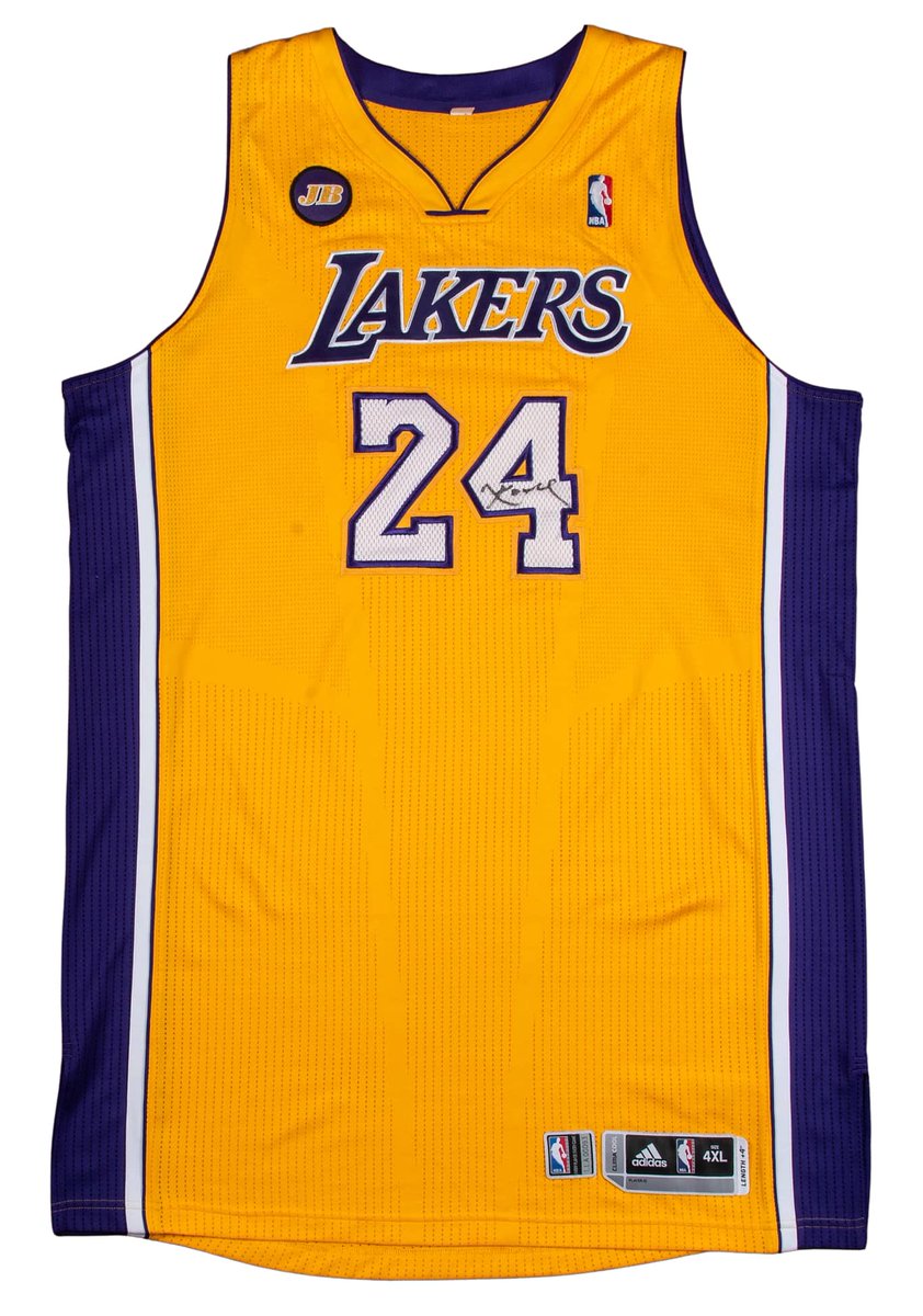 This is the jersey Kobe Bryant was wearing when he tore his achilles but refused to leave the game until he made 2 Free Throws. Bid now in our historic #Goldin100: bit.ly/3yAYhen 🚨Make sure to get your requests to raise your credit limit in before TOMORROW 🚨