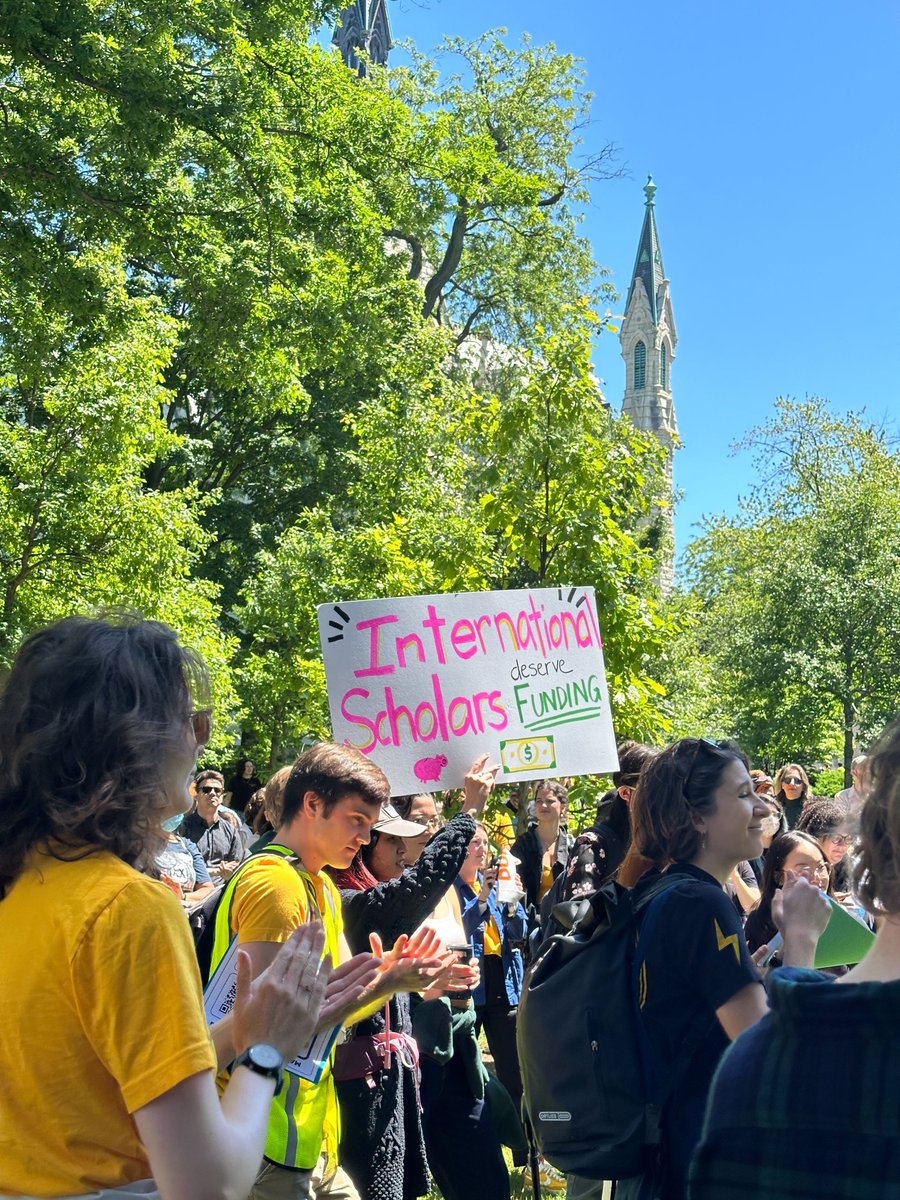 NorthwesternGW's tweet photo. Mini thread of our favorite signs from yesterday's March for Fair Funding!!! Shout out to our sign making team! 🥰⚡️ #NUPayYourWorkers #MarchForFairFunding #unionpower https://t.co/vJtfK5ViHu