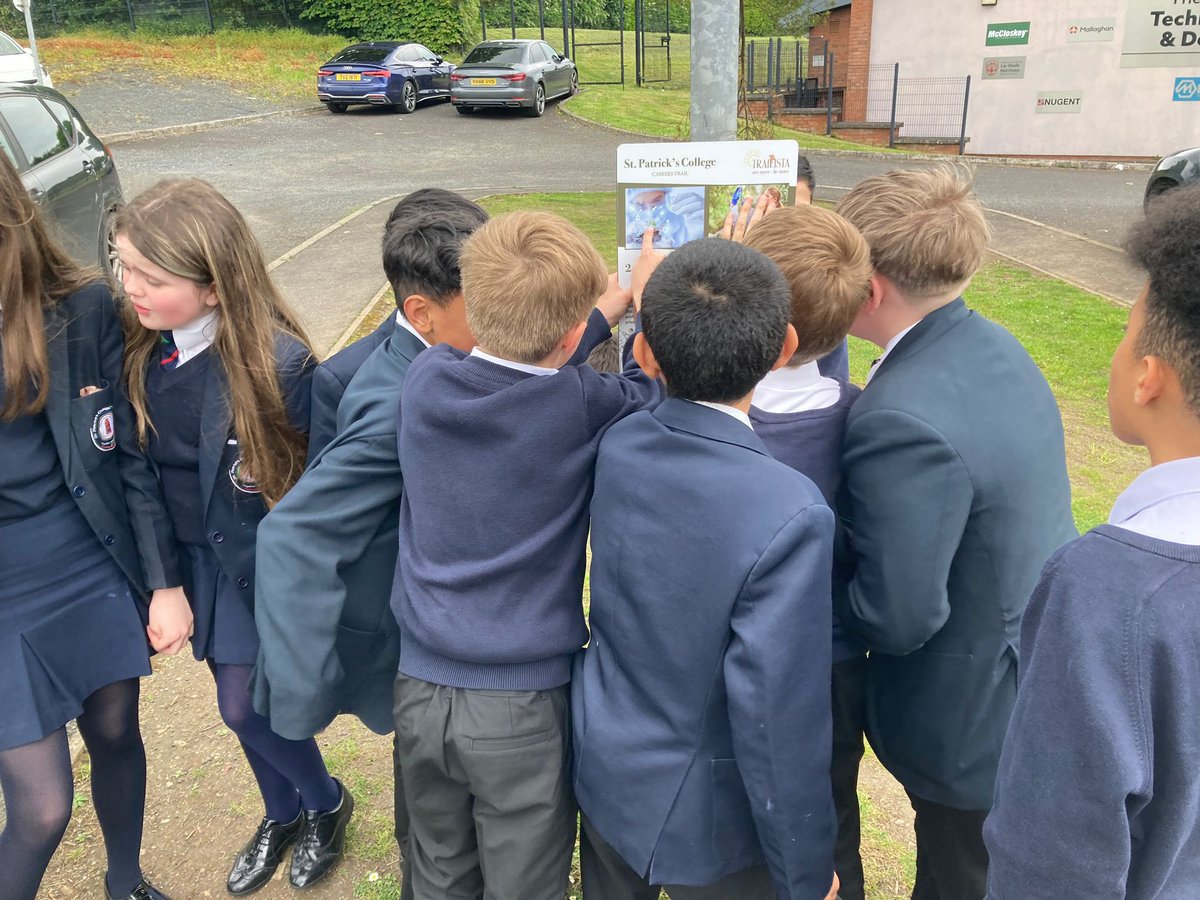 StPatsCollege's tweet photo. This week we were delighted to launch our Careers Trail ‘Trailista’ , designed by our Year 11 students with the help of Amy and Alan from Brilliant Trails. Over the course of the next year, pupils will be able to follow the trail around the school site @BrilliantTrails https://t.co/Is0iUbJbW7