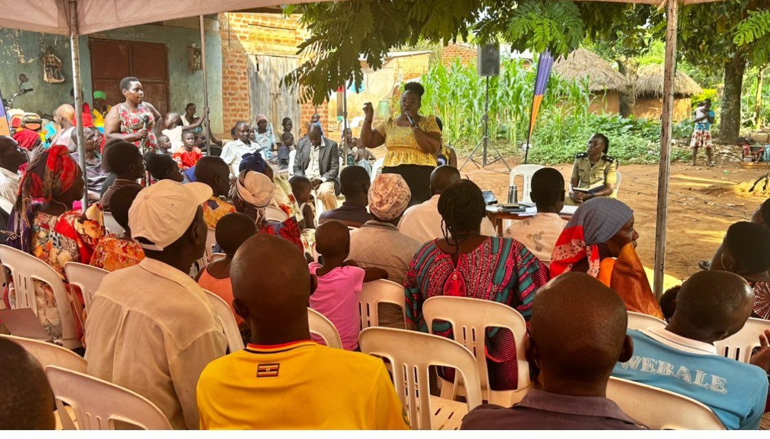 📢 Successful outreach today in Namusita Trading Center, Kagumba Subcounty, Kamuli District under FATE Project, we empowered community members with vital knowledge on accessing justice, succession, SRHR &ending GBV! @NLinUganda @ASF_NGO @barefootlaw_org @RitaAciro @PerryAritua