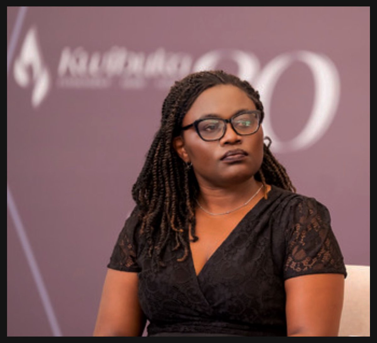 Emma Claudine tweet media