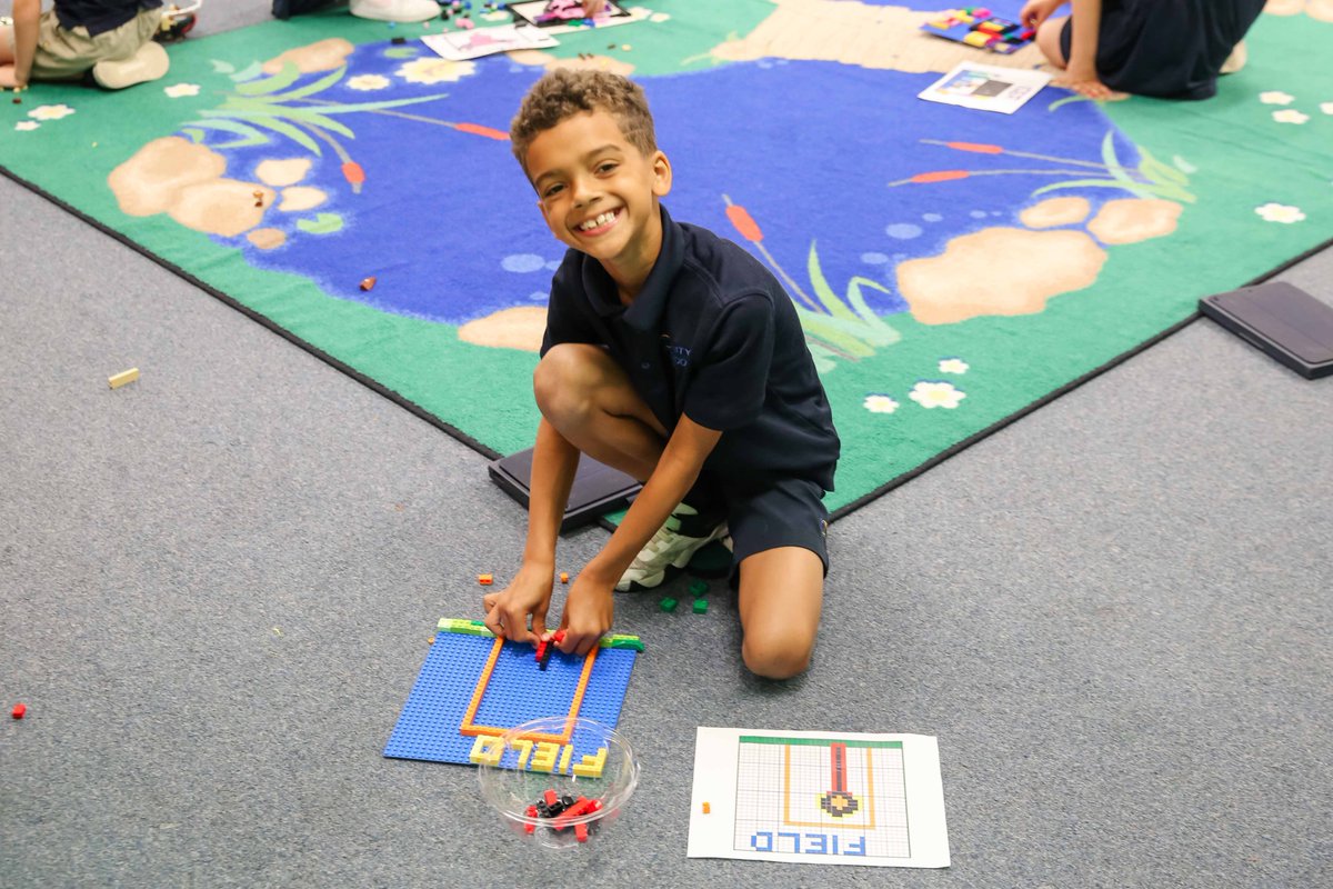 UnityDelray's tweet image. Our 2nd graders in the IDEA Center recently completed an inspiring LEGO wall project representing Unity School! They brainstormed areas to include, created detailed blueprints, and turned their ideas into a vibrant LEGO display.  #IDEACenter #LEGOProject #UnitySchool