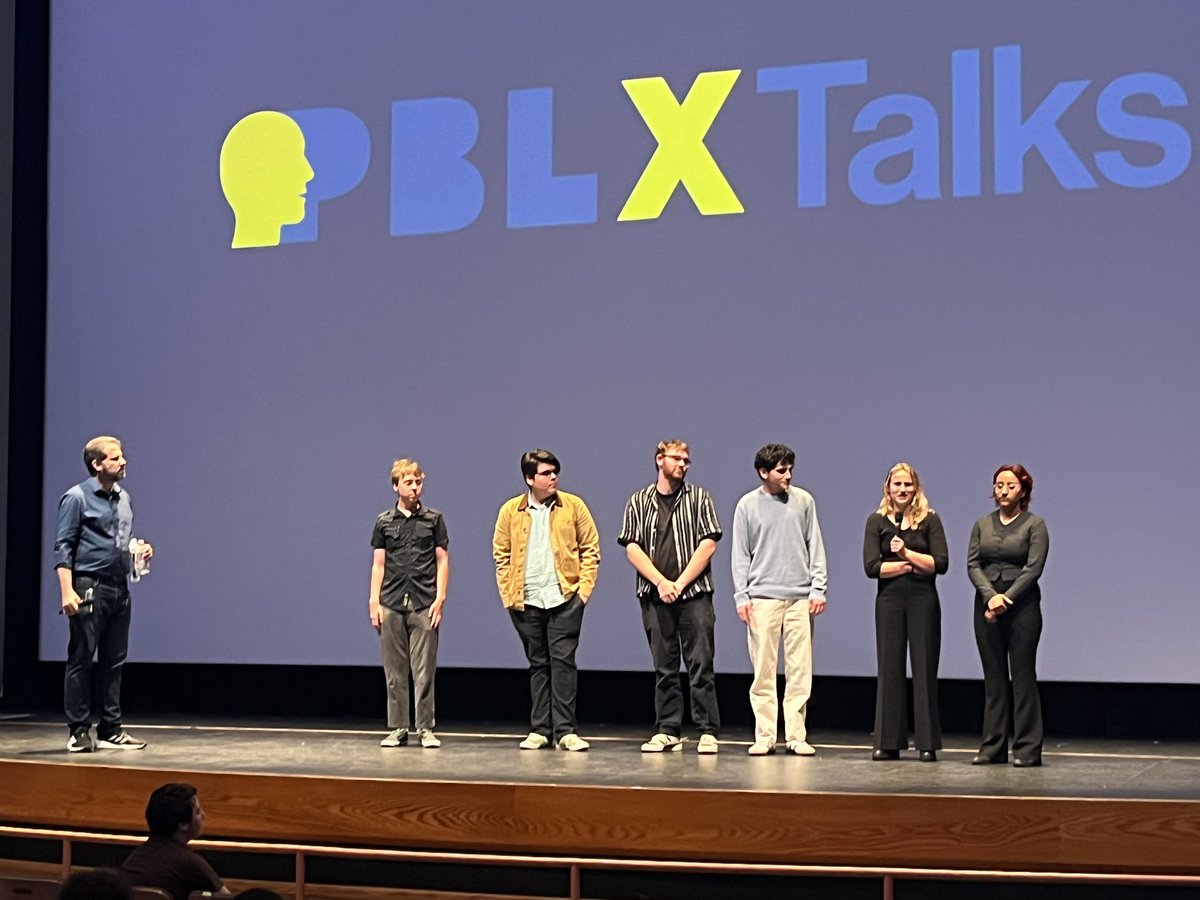 devonsmith67's tweet image. Congrats to the seniors of Samohi’s PBL Pathway on such inspiring and insightful presentations at the PBL X Talks in Barnum Hall today.  Students shared their passions, learning through internships, and entrepreneurial endeavors! @smmusd @SamohiPrincipal