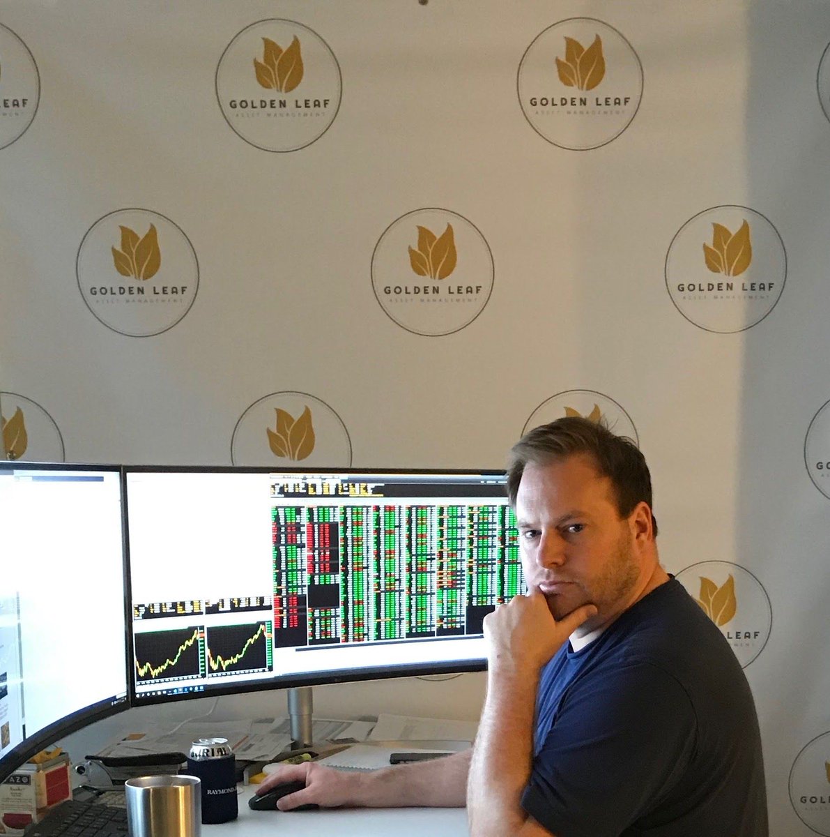 TBT: Thanks to our buddy Lee at Golden Leaf Asset Management for allowing us to design and print him a real deal—no virtual art here—branded backdrop for his office. 🤓 We see you, "Mr. Three Screens"!