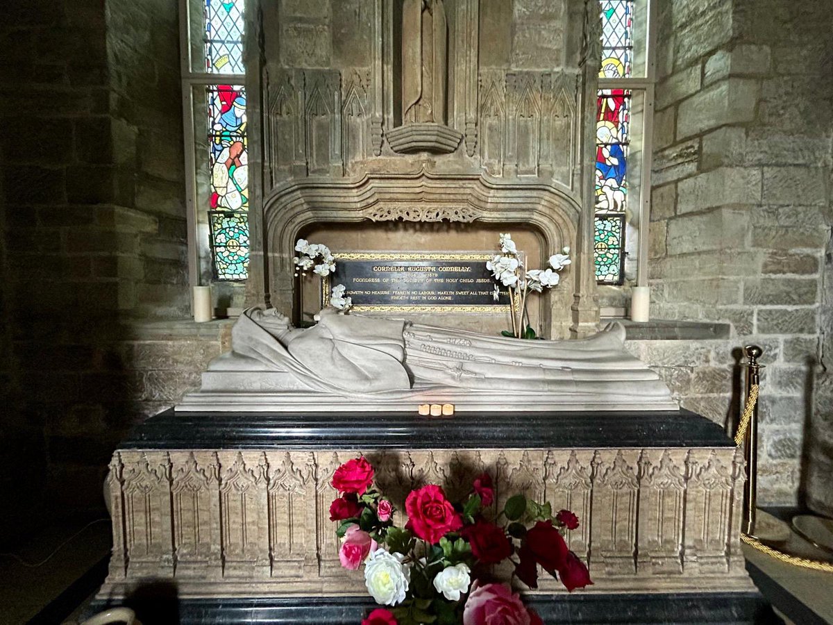 Holy Child Killiney tweet media