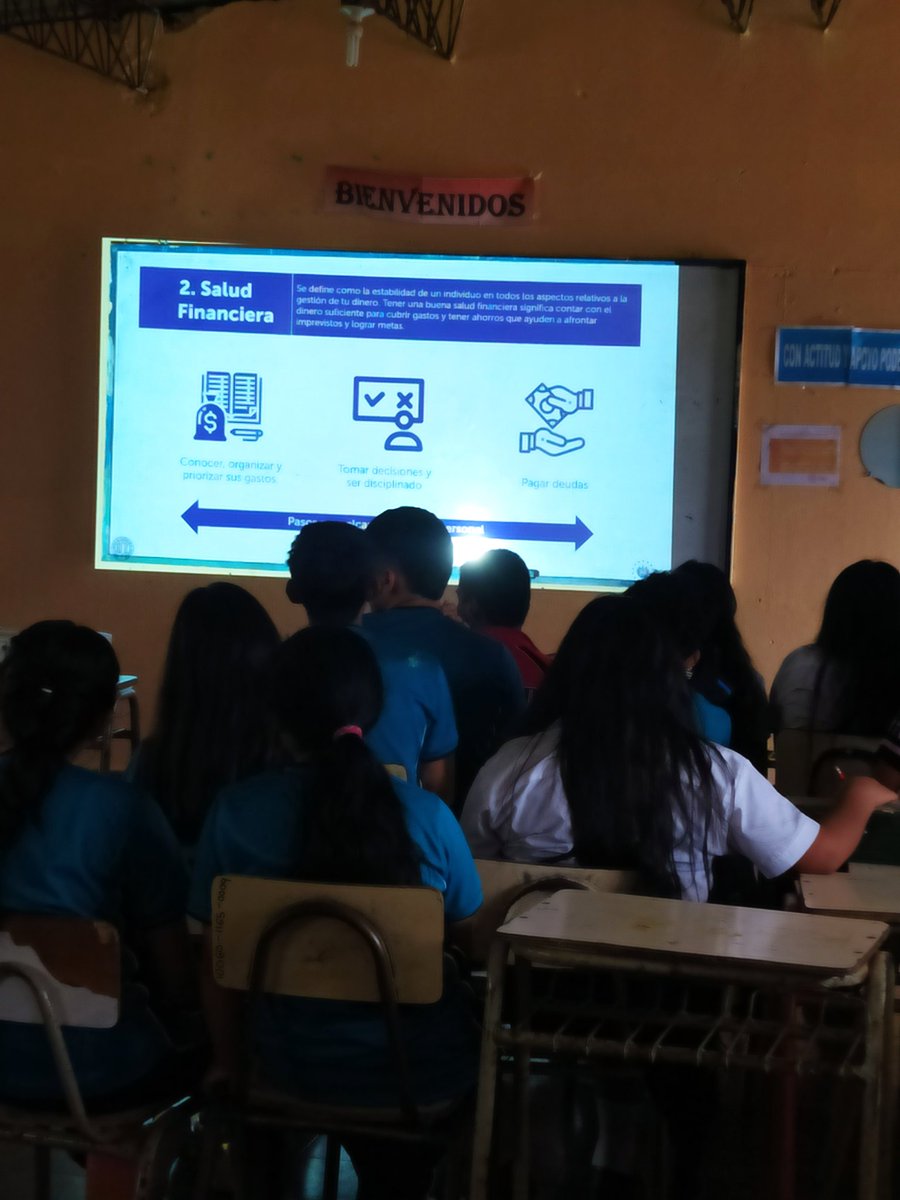 Benja (@benjajleon) on Twitter photo Jóvenes del Instituto Nacional Lic. José Daniel Carias . De Apaneca participando de seminario de Educación Financiera con personas del <a href="/bcr_sv/">Banco Central de Reserva</a> Jóvenes del Instituto Nacional Lic. José Daniel Carias . De Apaneca participando de seminario de Educación Financiera con personas del <a href="/bcr_sv/">Banco Central de Reserva</a>