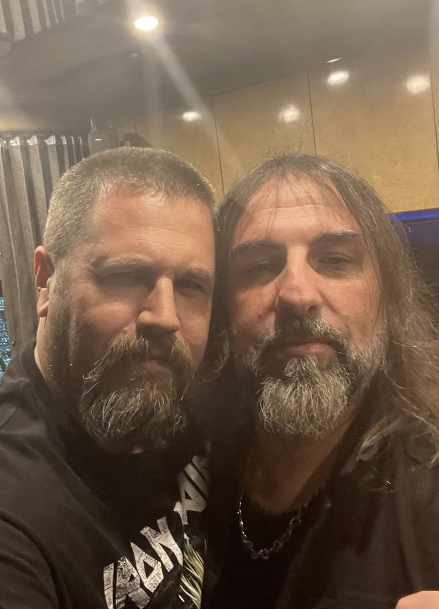 All American Headbanger 🇺🇸 tweet media