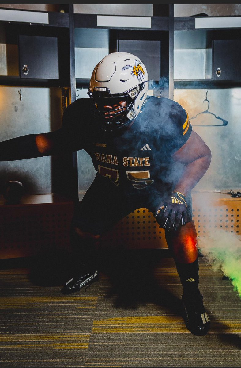 Timothy Robinson tweet media