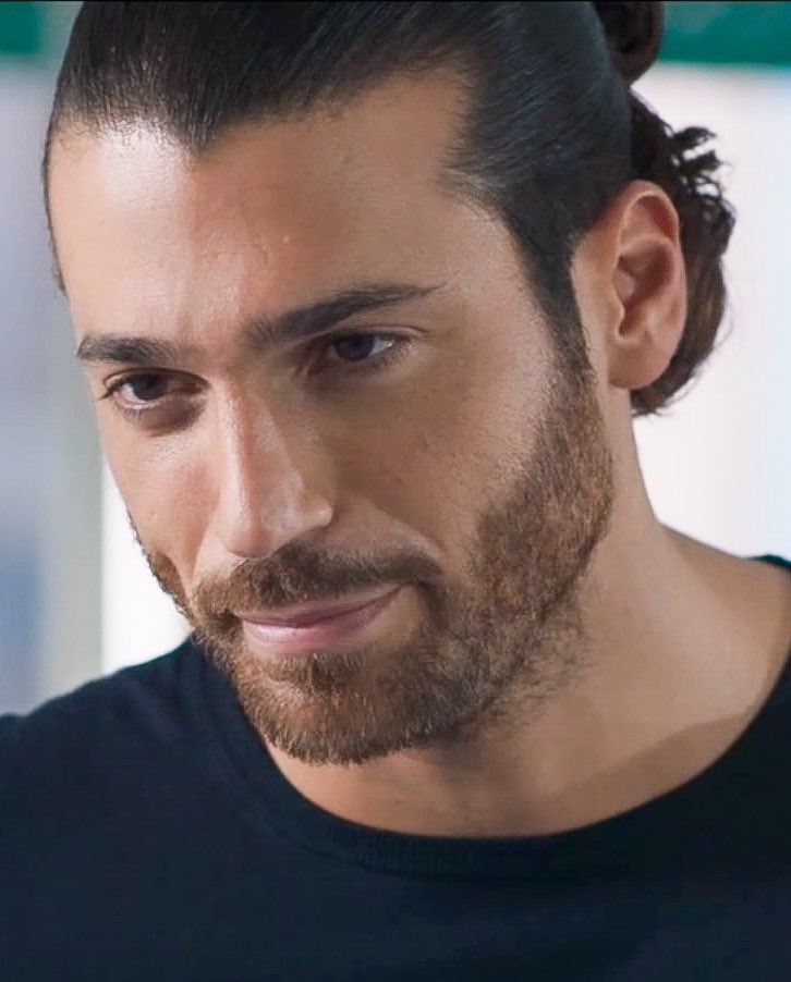 Beautiful 🤩 
#CanYaman 
#ViolaComeIIMare2