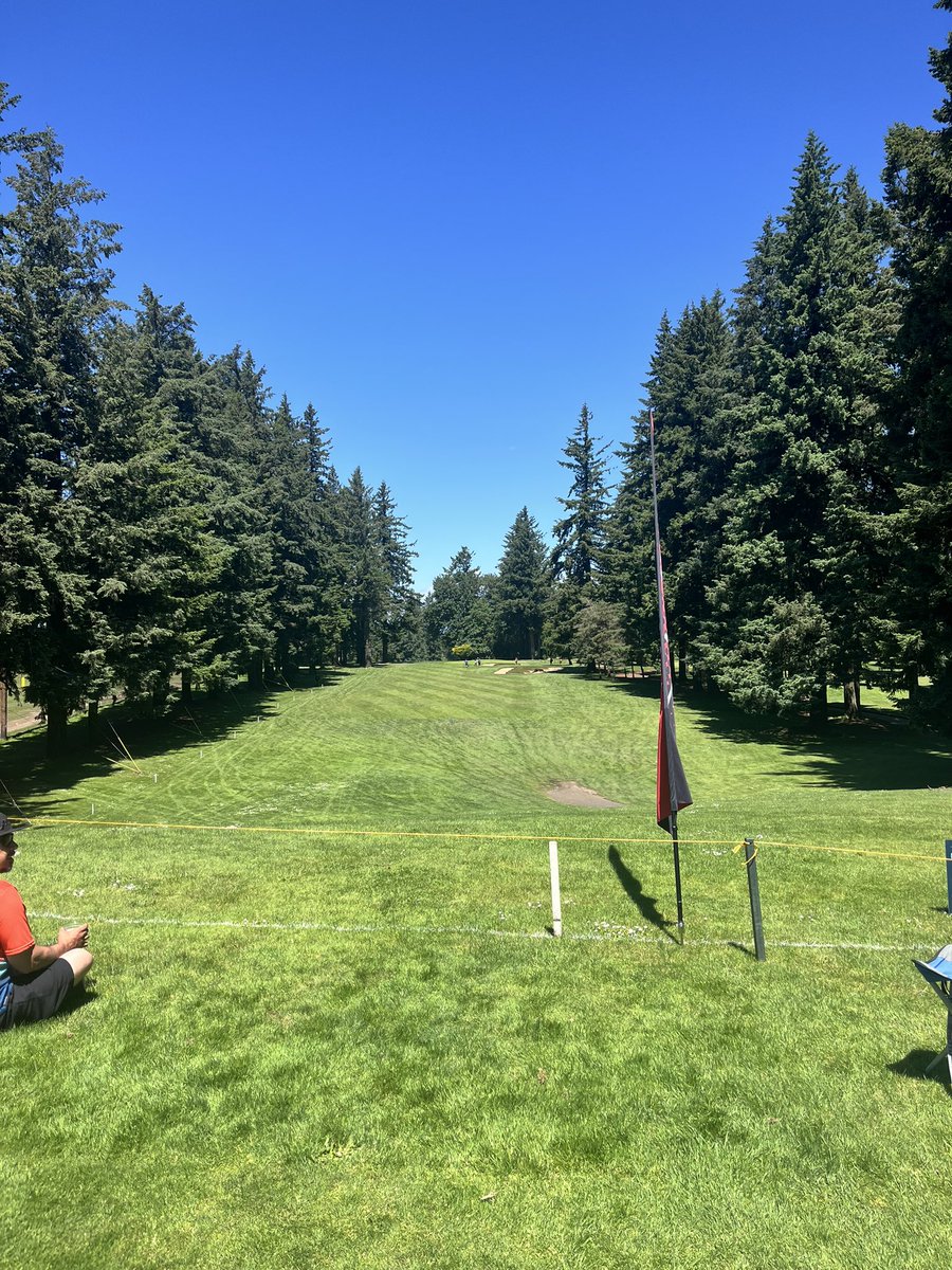 Ben_Anderson37's tweet photo. Beautiful views from the course in Portland #portlandopen @DgptProShop https://t.co/ztpDRTFhKi