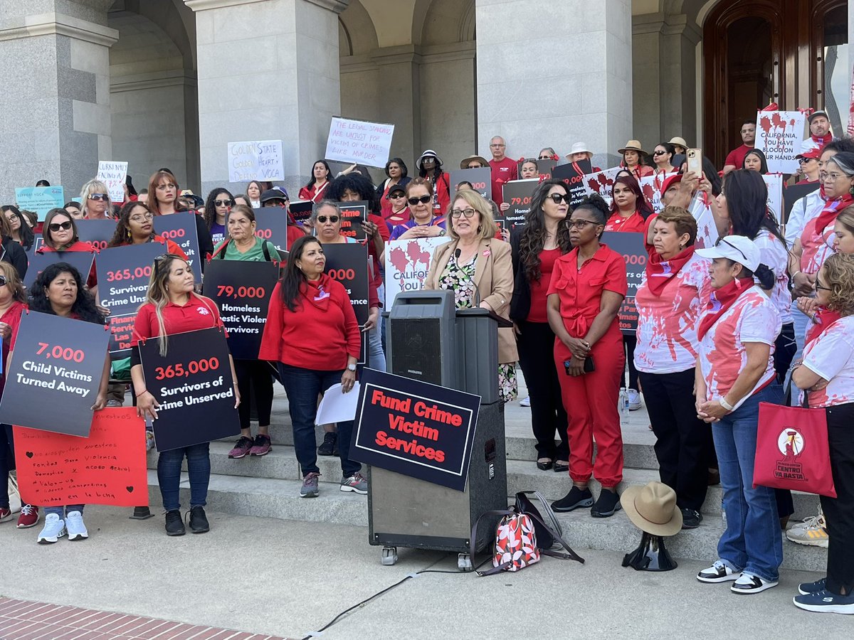 SenEloiseReyes's tweet photo. Our efforts are paying off!

Earlier this year, I was  proud to lead a bipartisan request with over 45 Assemblymember’s requesting that funding for the Victims of Crime Act be a priority in this year’s budget.  (1/3) https://t.co/ddYZyRsaTX
