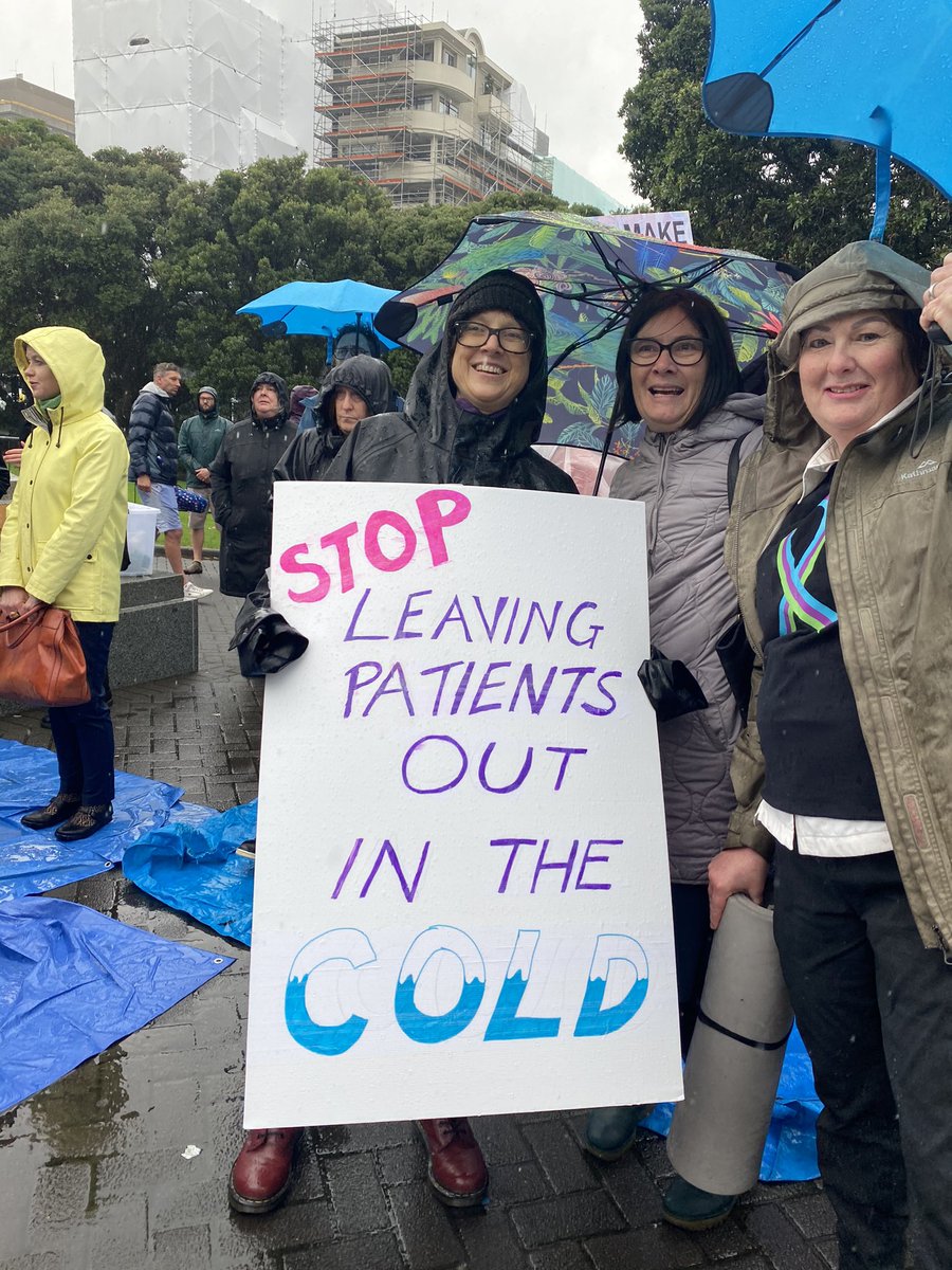 Taitoa_'s tweet photo. My mum was diagnosed with stage 4 breast cancer. NZ doesn’t fund the life extending drugs that people with her diagnosis need. So we payed more than $6000 a month to keep mum alive. 

1/4

#budget24 https://t.co/dsHfRoI3Pa