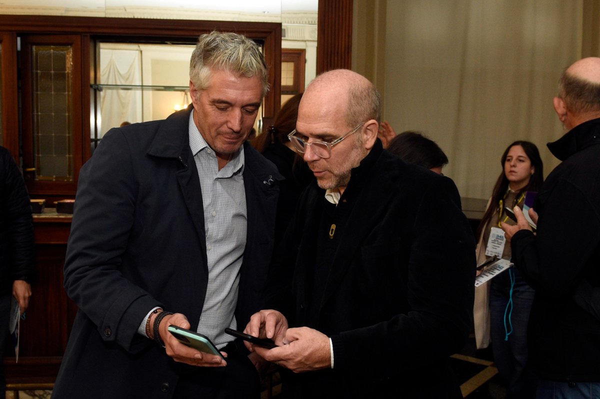 Hoy se desarrolló en nuestra casa 341innova.R, una jornada de colaboración y creatividad para posicionar a nuestra ciudad como líder en innovación y conocimiento 🌟 Gracias a todos los participantes por sus valiosas contribuciones 🙌 (+)