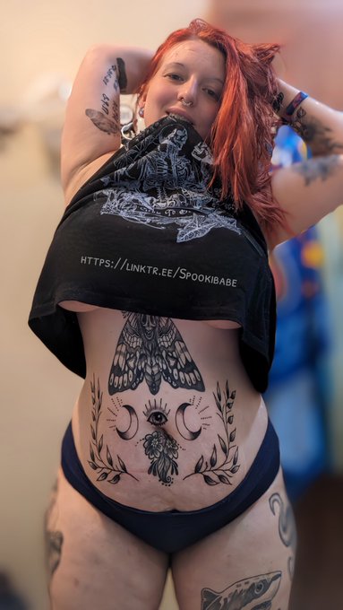 New tatttoo (; make sure you check out my content 😘 #creator #18plus #addme #adultentertainer #altgirl<a href="/tag/creator"class="tags"><span>#creator</span></a><a href="/tag/addme"class="tags"><span>#addme</span></a><a href="/tag/adultentertainer"class="tags"><span>#adultentertainer</span></a><a href="/tag/altgirl"class="tags"><span>#altgirl</span></a><a href="/tag/buyers"class="tags"><span>#buyers</span></a>