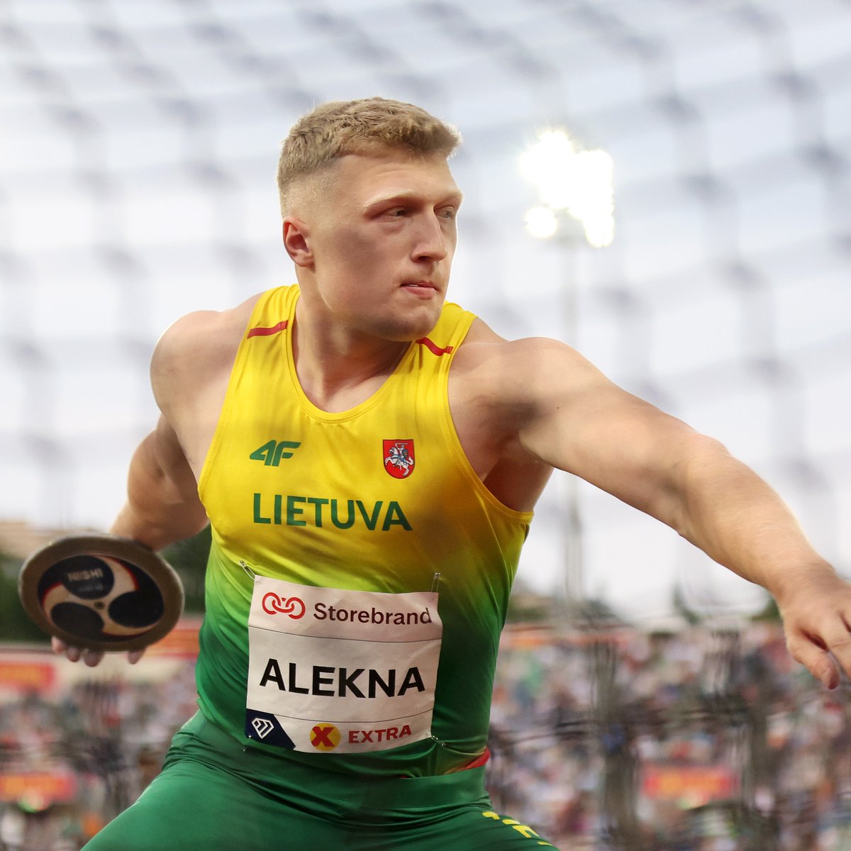 Like father, like son 🫶 Mykolas Alekna breaks the @BislettGames discus throw meet record held by his father Virgilius. 70.91m for the win 🤟 #DiamondLeague