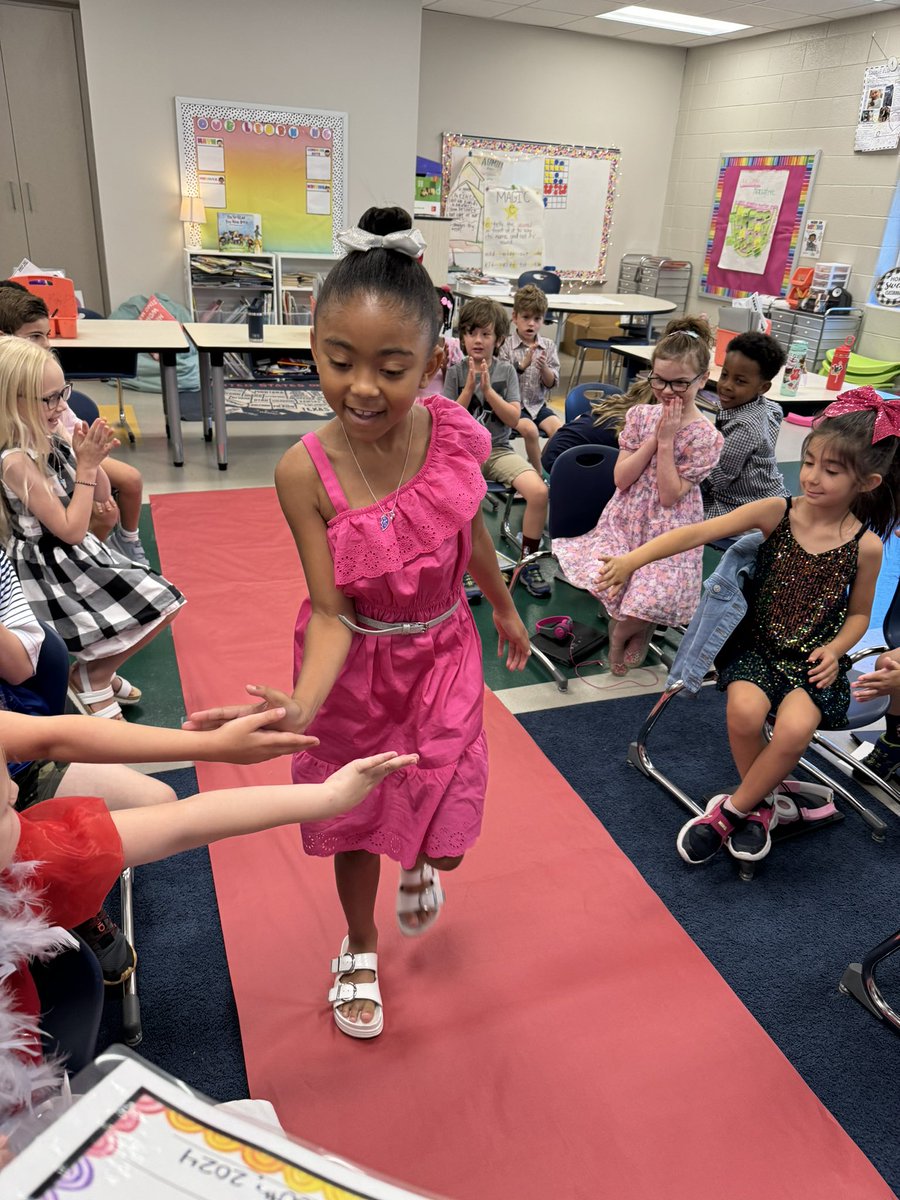 Kaila Lowe tweet media