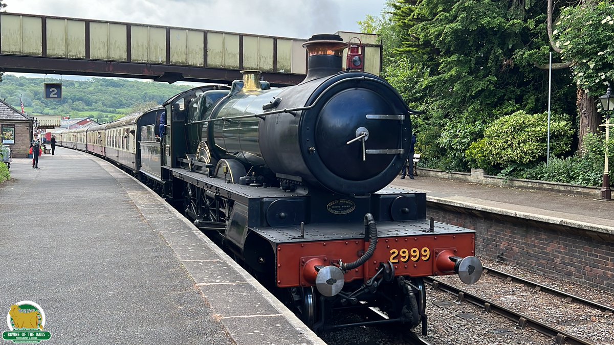 2999 'Lady of Legend' pulls into Winchcombe from Broadway. #CotswoldFestivalOfSteam #GWSR #WesternWorkhorses #Steam 27th May 2024.