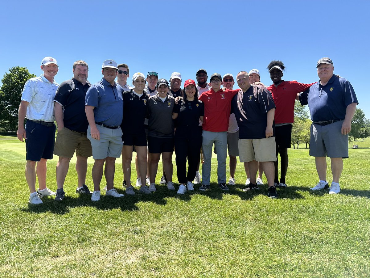 ferrisathletics's tweet photo. Beautiful day today at Katke Golf Course for the second annual Harrison Watt staff golf outing! Congrats to this year's winners and thanks to Katke for an awesome round! Go Bulldogs! https://t.co/3B3mXKeNU9