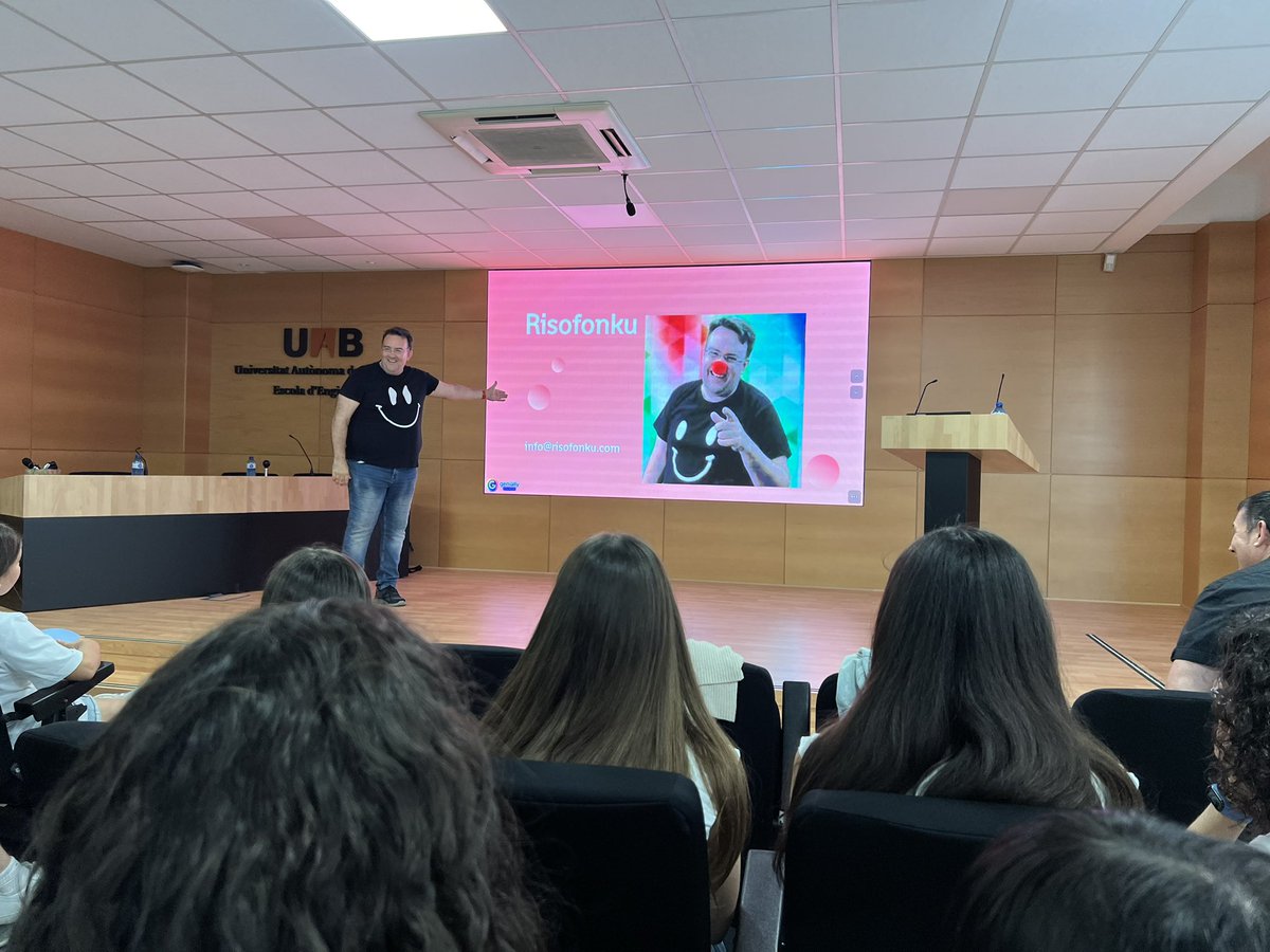 mpinto4's tweet photo. Entrega de premis de la Barcelonada 2024.
Gràcies @EquipLaceNet per l'organització de la Barcelonada i a Risofonku per amenitzar aquest acte! @FontcubertaToni #insmolivila #capellades #wmcp24 #bcnada24 #premis https://t.co/W7kuoQn8Ne