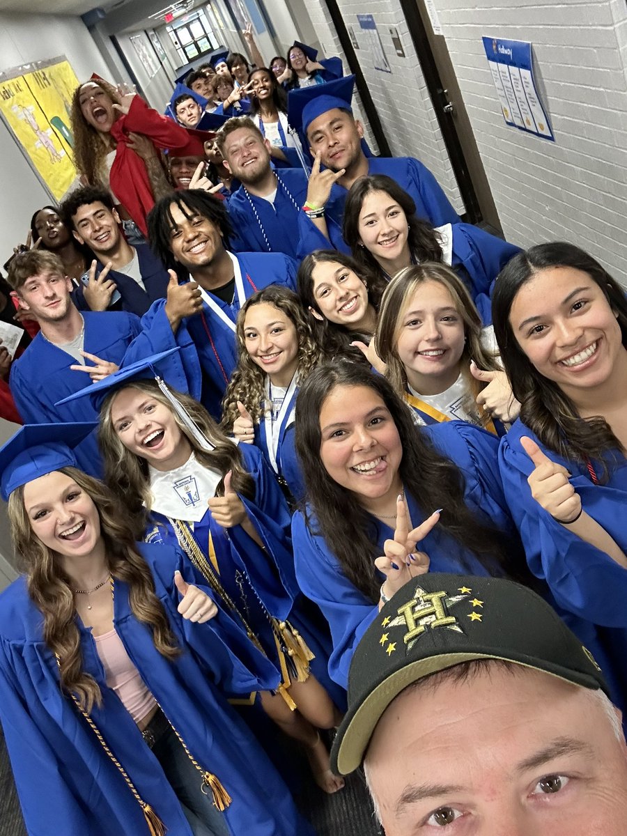 How cool when so many of <a href="/CFISD_Hancock/">T.S Hancock Elementary</a> students came back to walk our school one more time before graduation from <a href="/cycreekhs/">Cy Creek High School</a> and <a href="/langhamcreekhs/">Langham Creek High</a> 
<a href="/CyFairISD/">Cypress-Fairbanks ISD</a>