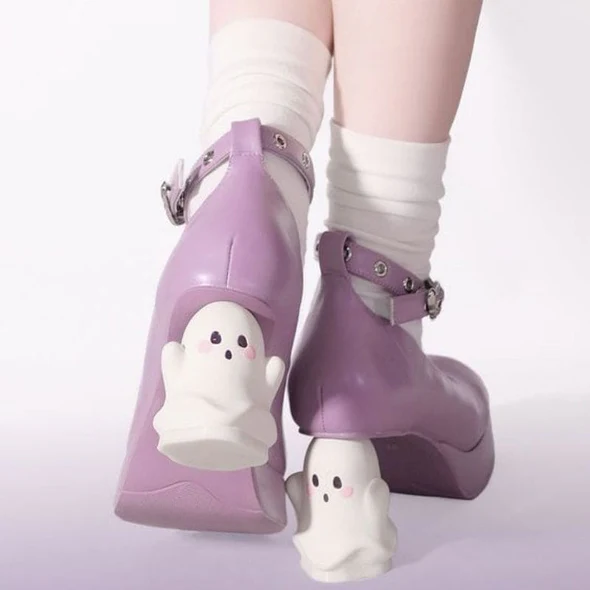 lovesickdoe's tweet photo. ghost high heels https://t.co/KAvTjn5zWy
