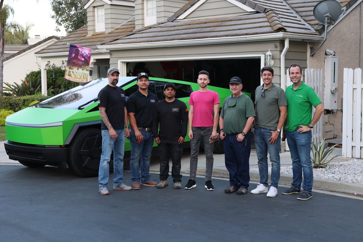 Huge thanks to Trout Electric for installing the Tesla Gateway and upgrading our 100 amp to 200 amps with the Schneider Pulse Panel. Now just waiting on the firmware update for Cybertruck to enable Powershare capability!