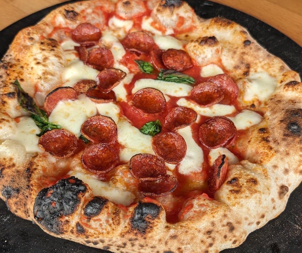 The White Horse Pub tweet media